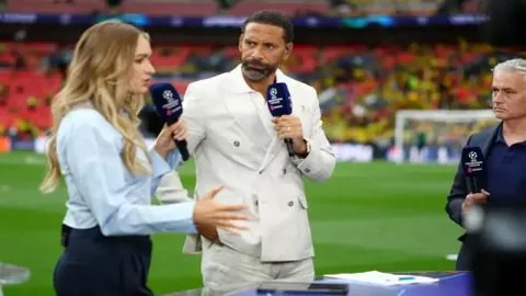 “崔永熙亮相在即！篮网新赛季季前赛时间表公布。”